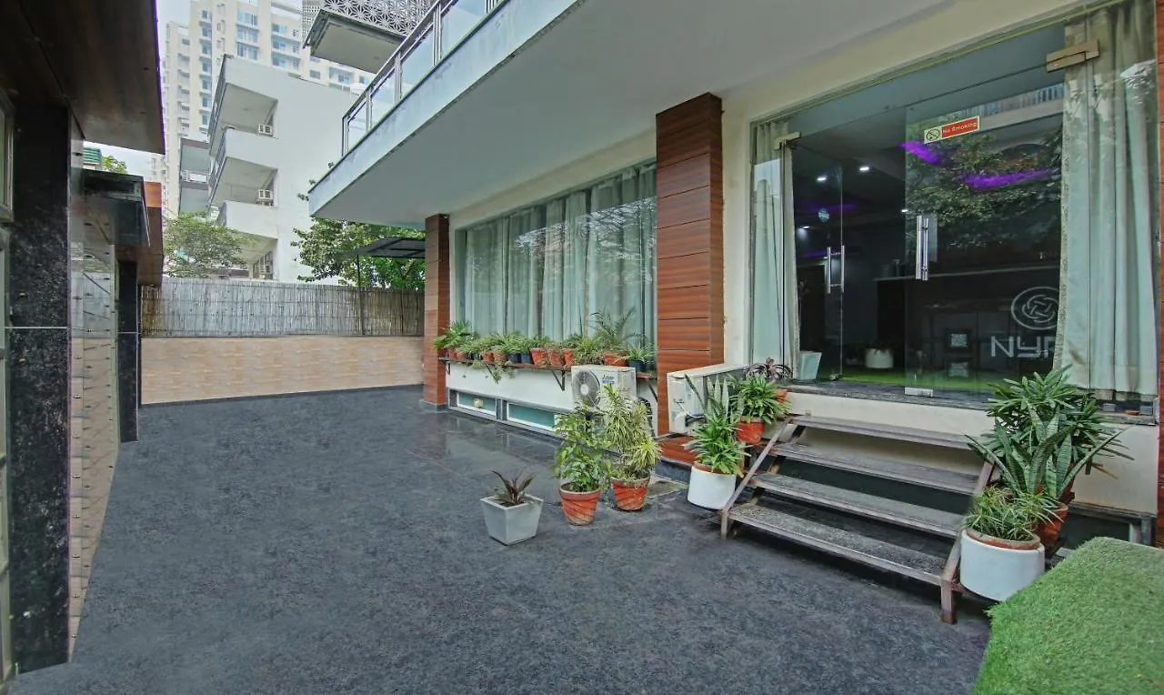 Itsy Hotels Nyra Gurgaon